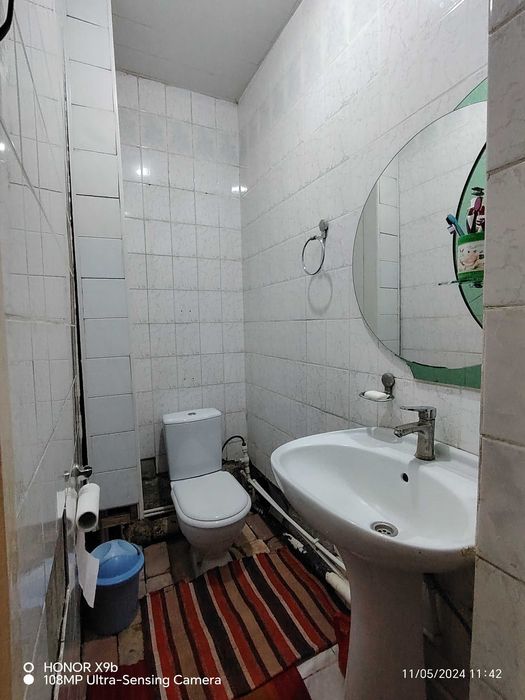 Сергели тумани Куйлик 6 дахаси 6 уй 120 квм метрога 100 метр