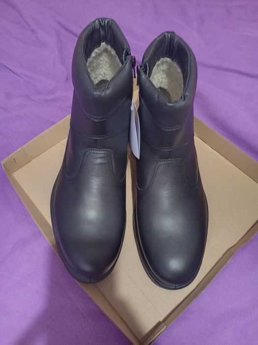 Зимни боти черни нови 44 номер