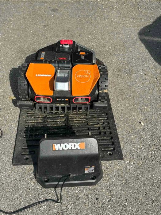 Косачка робот WORX LANDROID WA0515