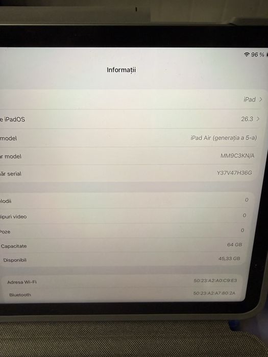 iPad Air 5 M 1. 2022 64GB WiFi Impecabil Husa Tastatura Cadou