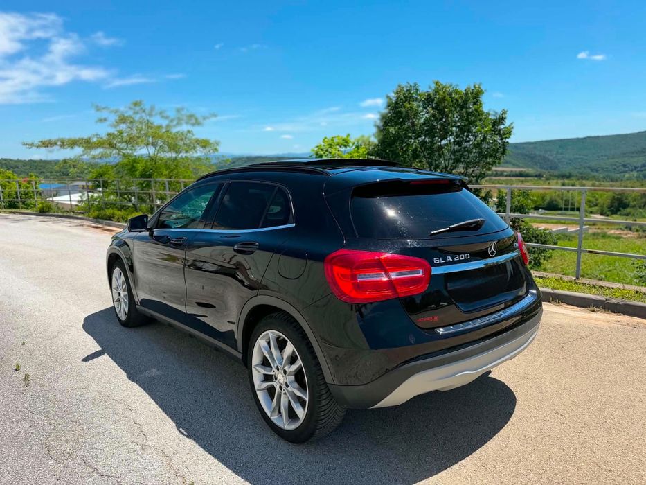 MERCEDES GLA200 Automatic•обслужен•пълно автокаско