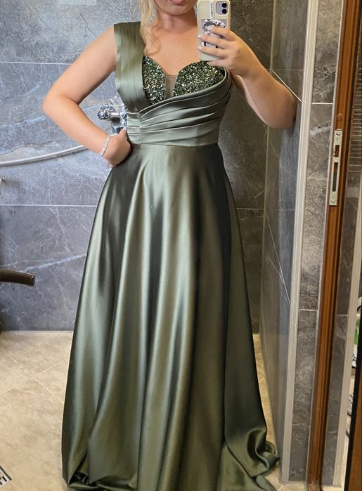 Нова сеатбена/бална дълга рокля, размер Л