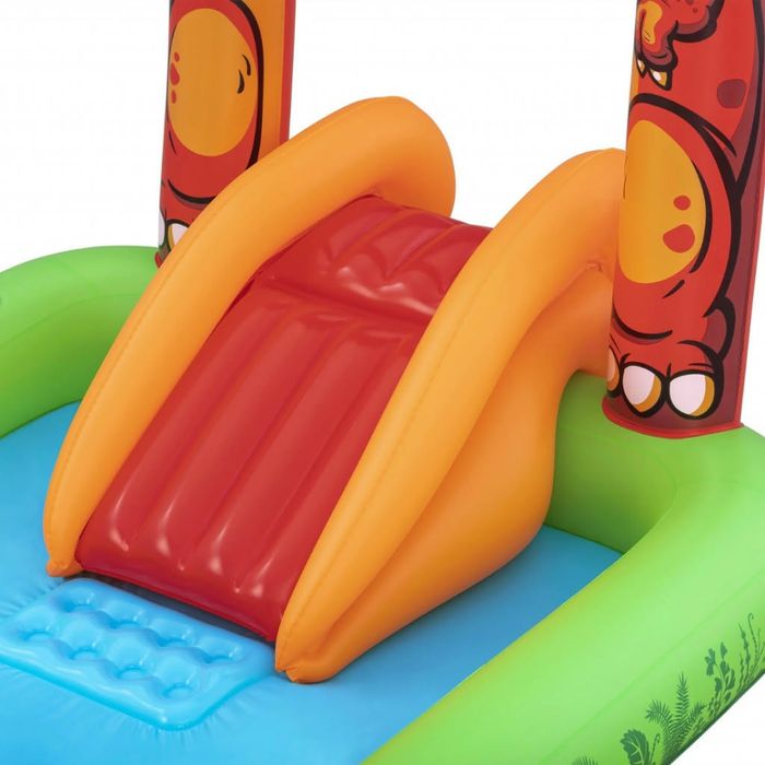 Водна площадка Bestway Jurassic 53160 – Детски мини аквапарк с пързалка и пръскачки!