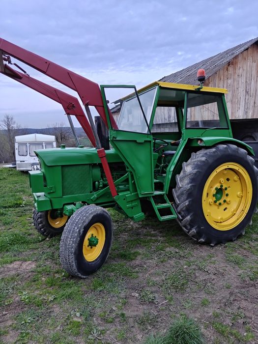 Tractor John Deere 2130