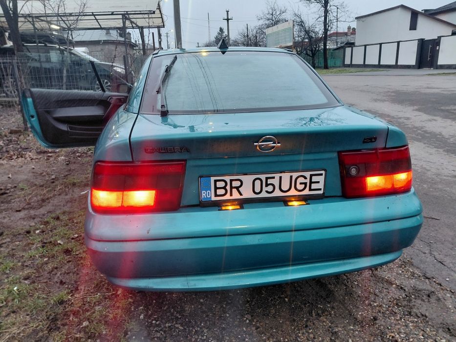 Vand opel calibra sau schimb pe o remorca auto