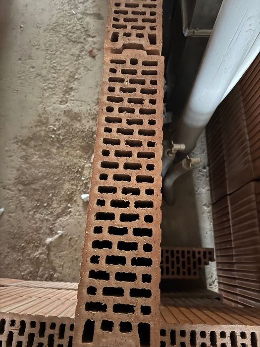 Кирпич (керамоблок)