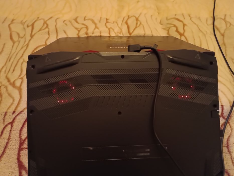 Acer nitro 5 продам в хорошем состояние