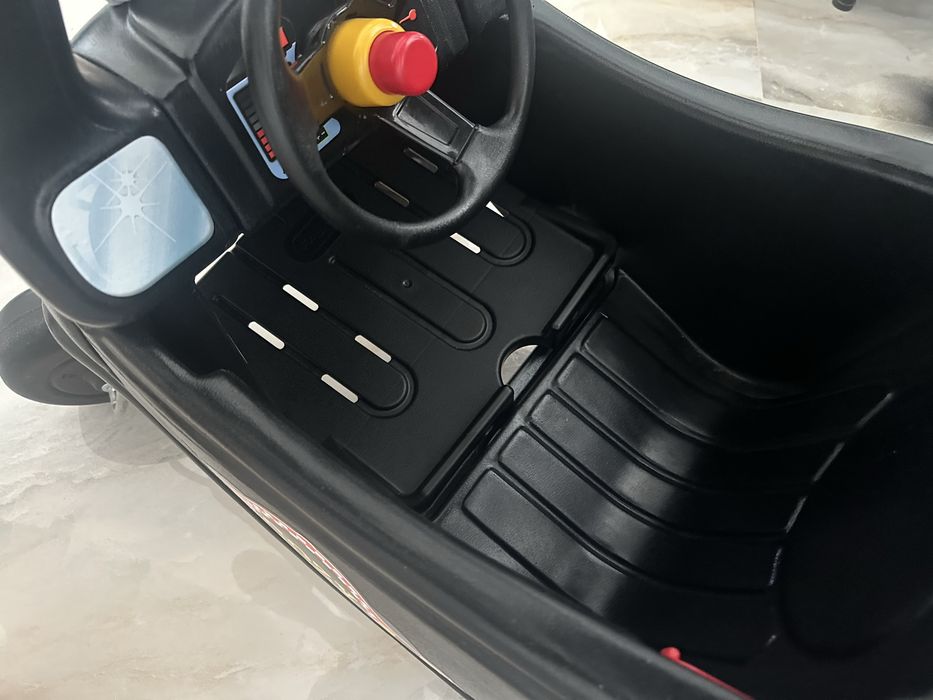 Little Tikes mașinuță Cozy Coupe TAXI 172182