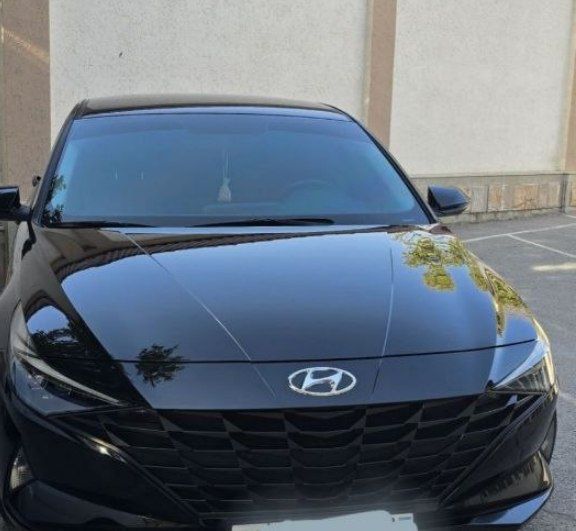 Hyundai Elantra 2021