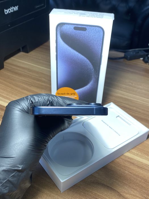 iPhone 15 Pro Max • 256 GB • Blue Titanium