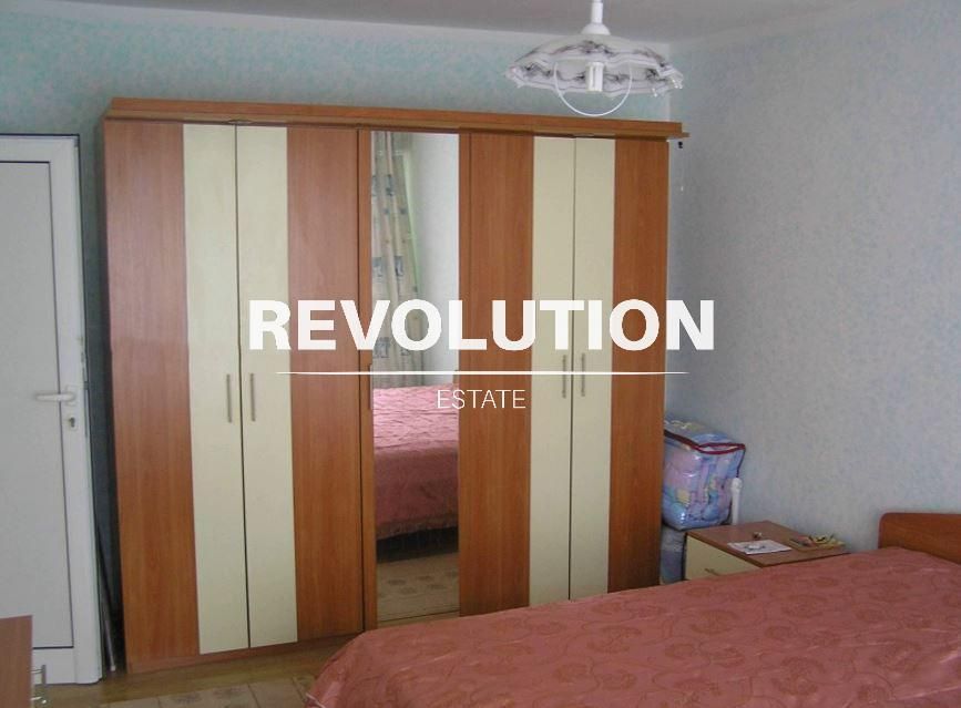 Продава се Тристаен апартамент в Варна, Левски - 83 кв.м за 1808 €/кв.м - Снимка #11