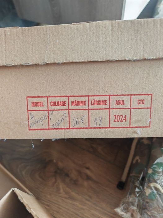 Bocanci militari desert ,Box nou, parașutist