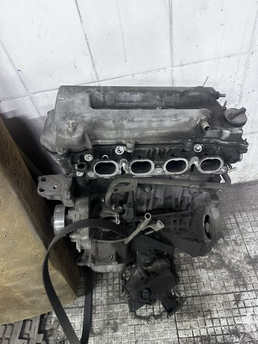 Продам мотор по запчастям 1zz fe стоял на тойота целика