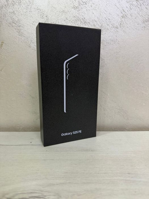 Samsung Galaxy s25 FE Sigilat 2 ani garantie
