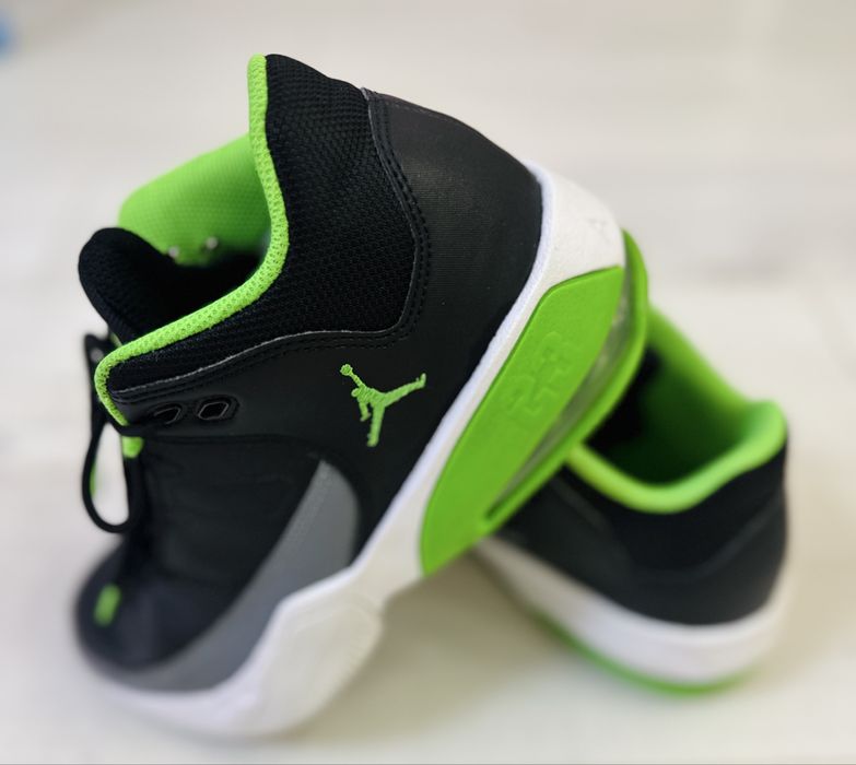 Маратонки Jordan 38 номер