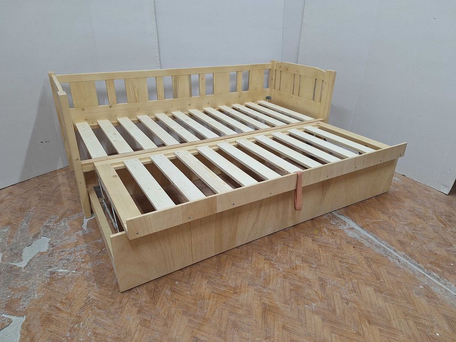 TRANSPORT GRATUIT.Pat extensibil din lemn masiv.Cod 126