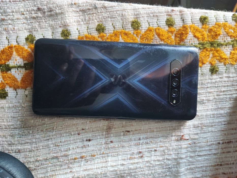 Xiaomi black shark 4