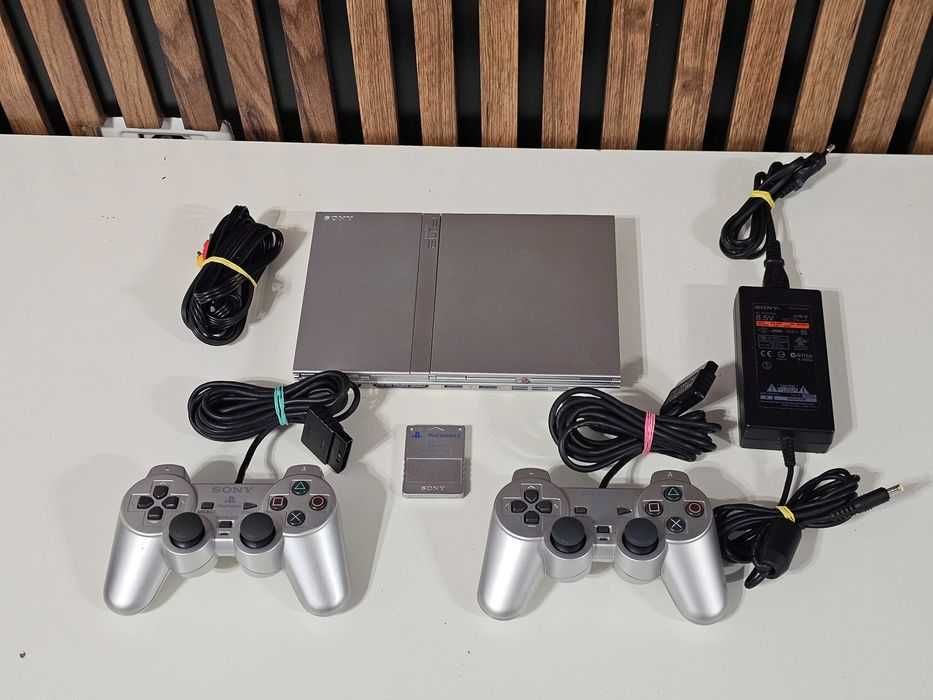 Sony PlayStation 2 PS2 Slim Gri Editie limitata