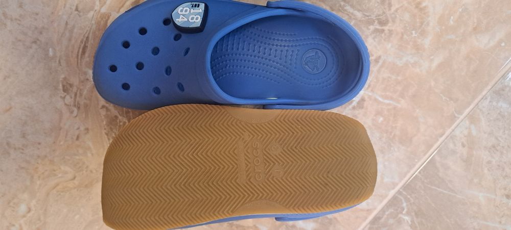 Crocs  j2 , j3 два модела