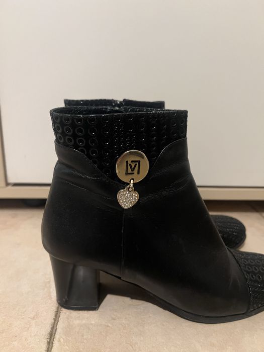 Естествена кожа боти