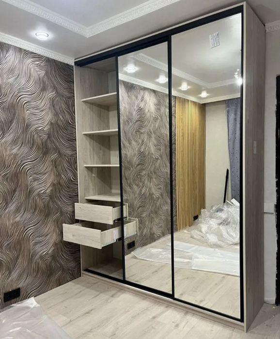 Шкаф купе продам