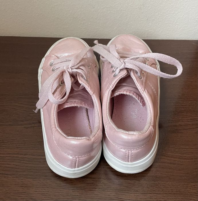 Страхотен лот (сандали и кецове на nelli blu) за сладурка н-р 31!