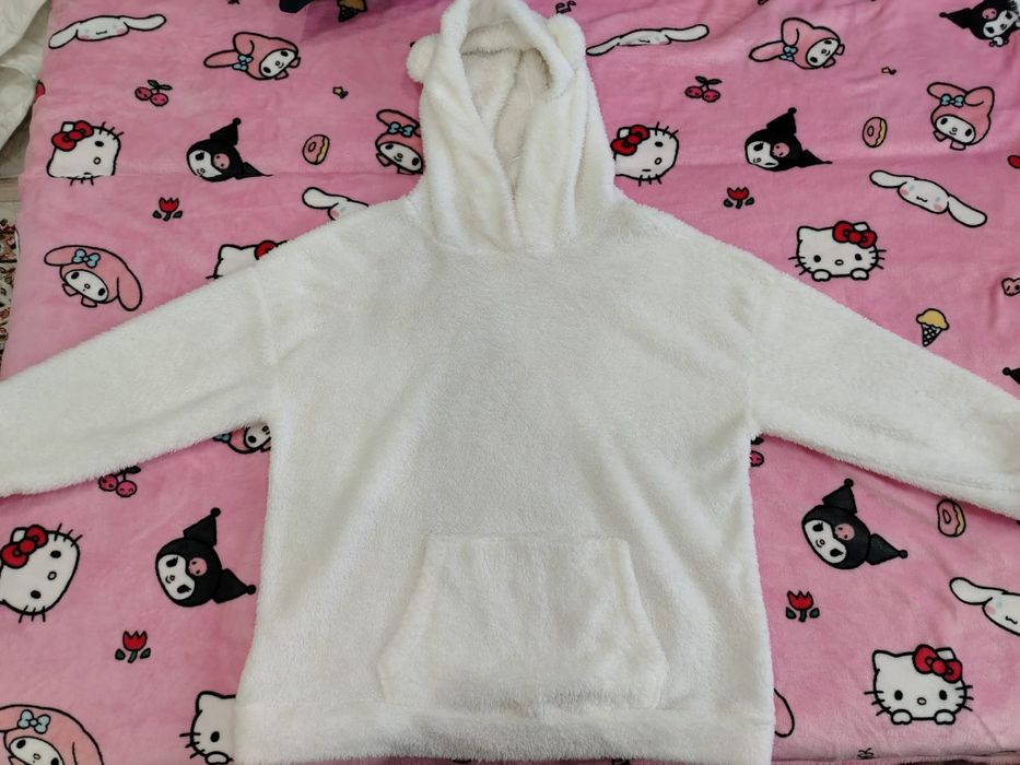 Продаю одежду в отличном состоянии