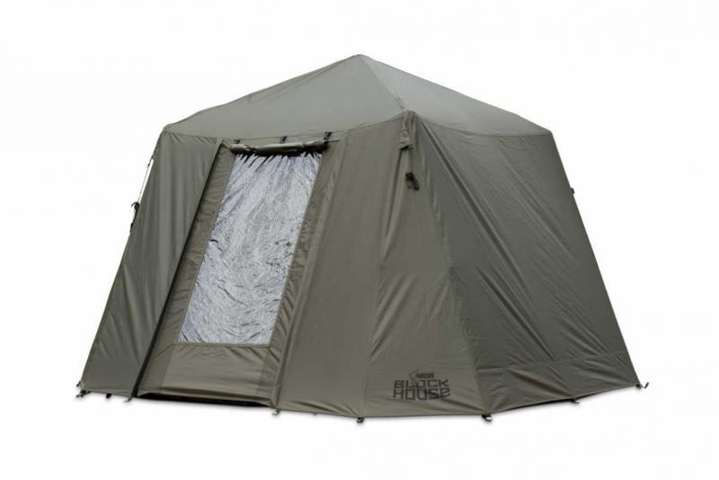 nash blockhouse със зимно покривало е колчета за навес