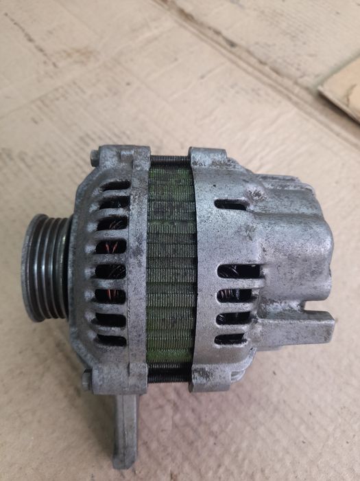 Генератор Мицубиши Ланцер