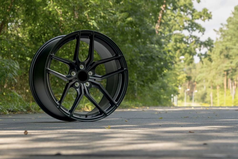 Jante R18 5x114.3 B11 Black Style | Toyota Lexus Hyundai Honda Mazda