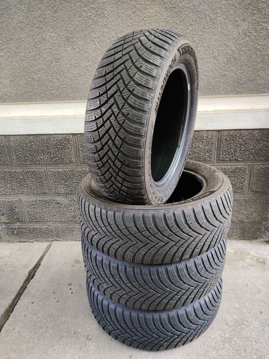Vând Set Cauciucuri 205/55/16 M+S Hankook DOT 2022 Import Germania
