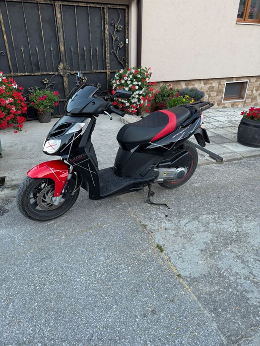 Aprilia sportcity 300 cube