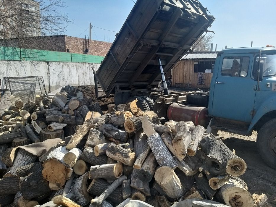 Песок щебень уголь дрова