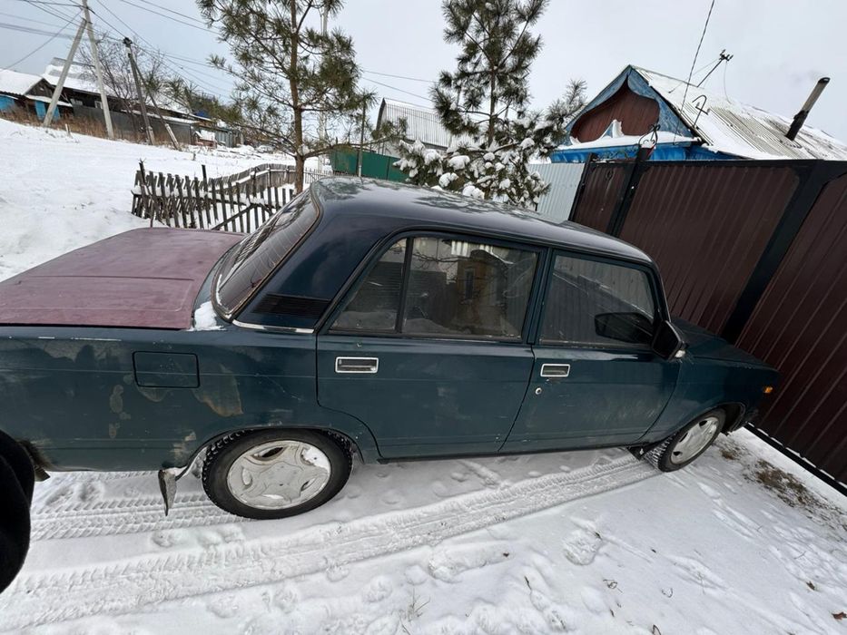 Продам   машину.