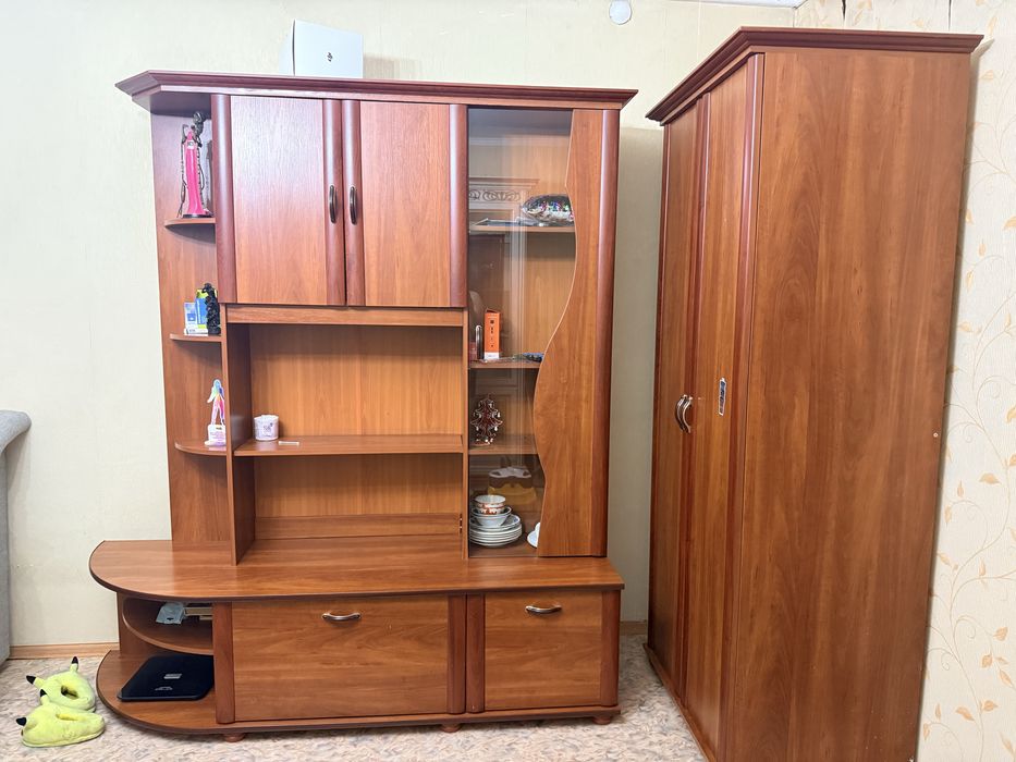 Продам стенку для гостинной