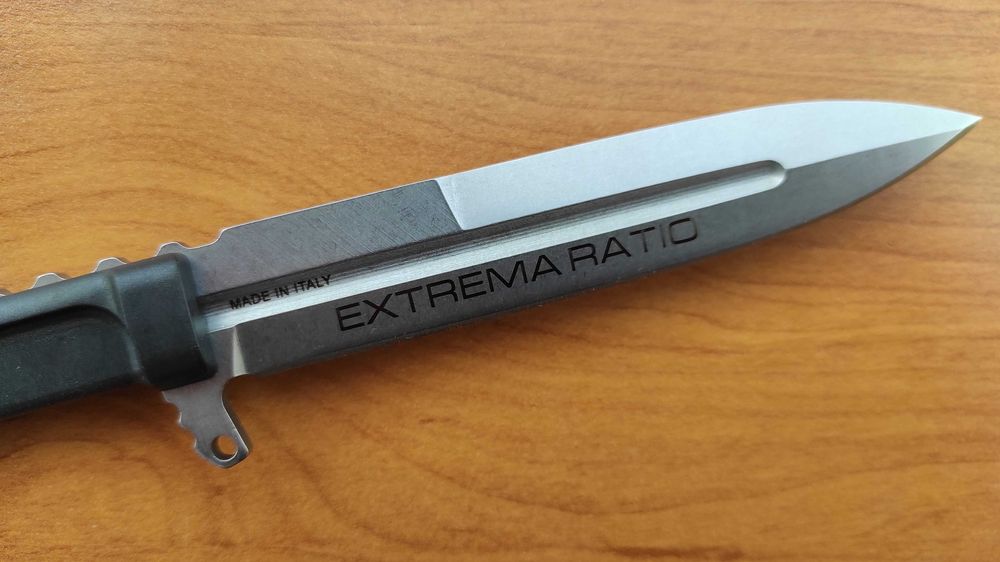 Тактически нож /Requiem/