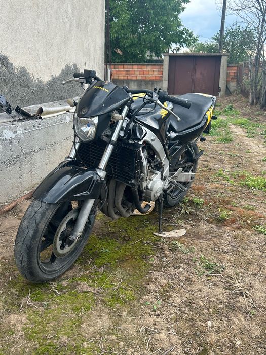 Продавам Honda cbr600