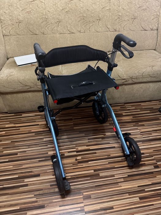 Cadru rulant din aluminiu cu suspensie batrani dizabilitati (ca nou)