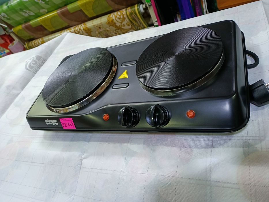 Продам электрическую плиту