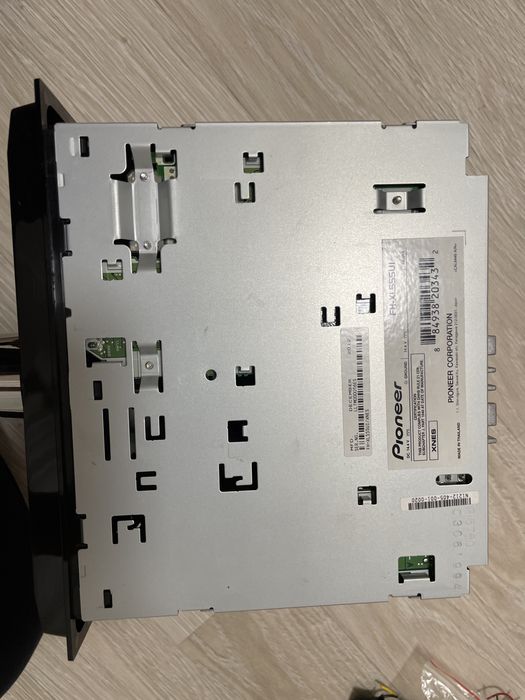Автомагнитола Pioneer FH-XL555UI в отличном состоянии новая