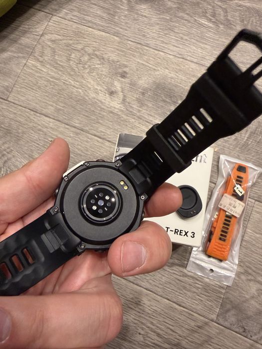 Amazfit T-REX 3 смарт часы