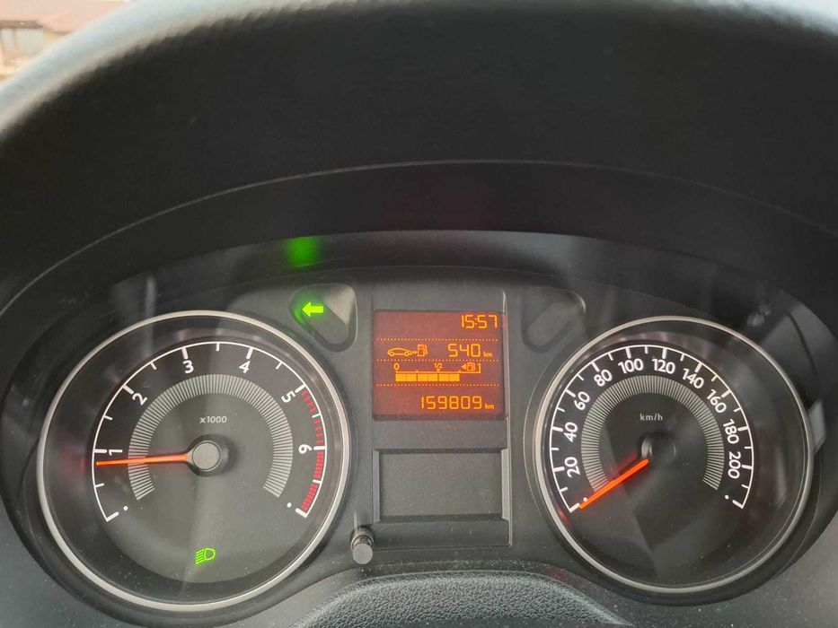 Peugeot 301, 1.6 бензин, 2013 година от СФА