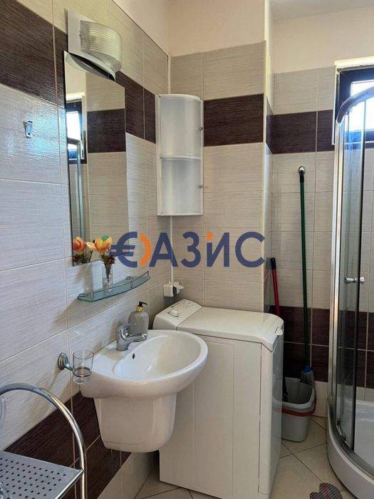 Продава се Тристаен апартамент в к.к. Слънчев бряг - 70 кв.м за 612 €/кв.м - Снимка #5