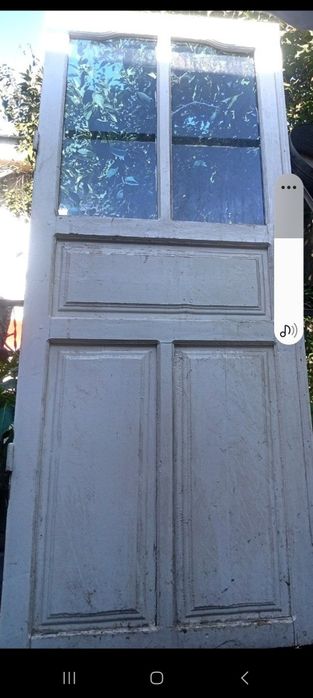 Oyna eshik rom va katyol bor