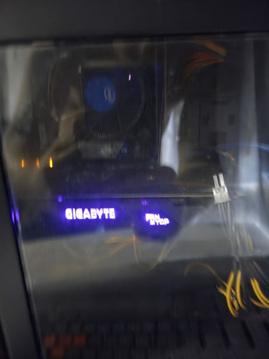 Gaming PC i3-8100