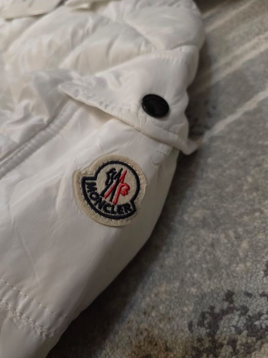 Geaca Mon_cler alba (marime: M)