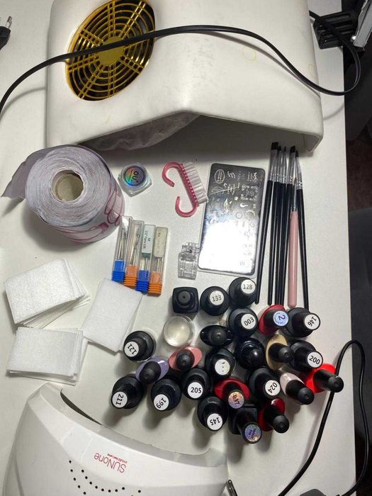 Продам все для маникюра