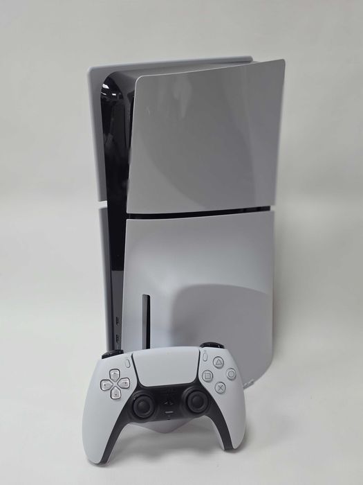 Playstation 5 Slim 1 TB Disk Edition
