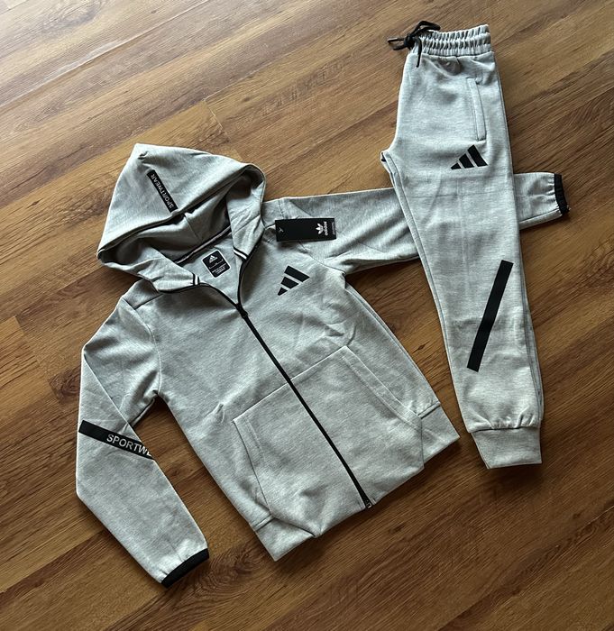 Детски,памучен сив екип Adidas