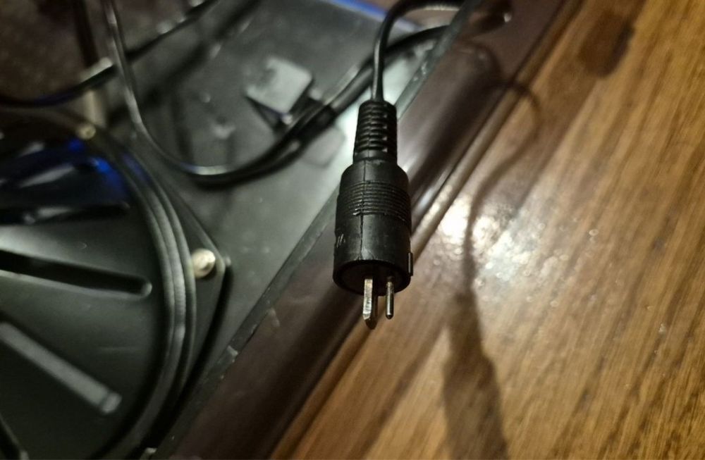 Capac cu difuzor Pick-UP vinil Bristol Junior 2 HG5 , Unitra WG-417